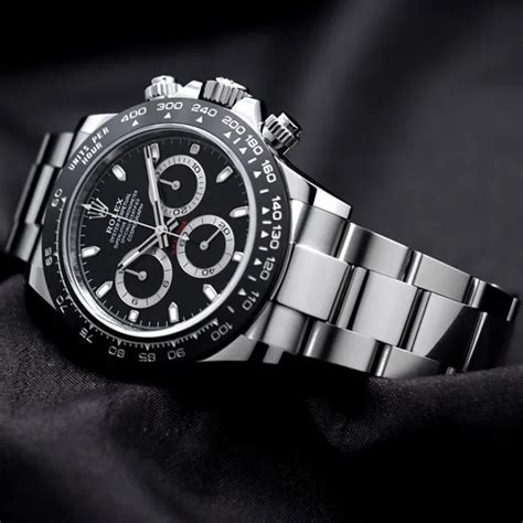 rolex in una scatola nera